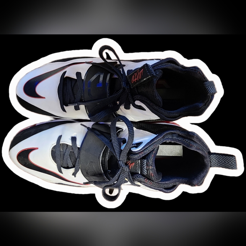 Nike Zoom CJ Trainer 2 by Calvin Johnson